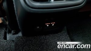 Volvo XC40 B4 Inscription 2022 года из Южной Кореи