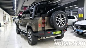 Land Rover Defender 110 P400 X 2025 года из Южной Кореи