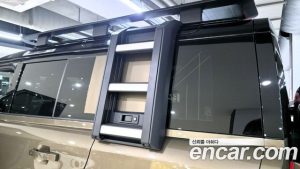 Land Rover Defender 110 P400 X 2025 года из Южной Кореи