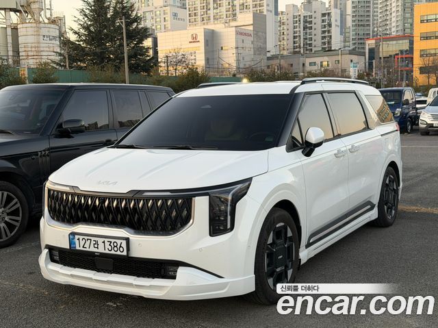 Kia Canival HEV 9-Seater Signature 2025 года из Кореи