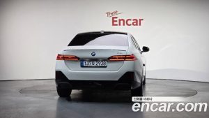 BMW 5-Series 520i Special Edition 2024 года из Южной Кореи