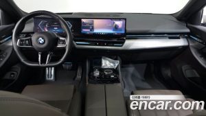 BMW 5-Series 520i Special Edition 2024 года из Южной Кореи