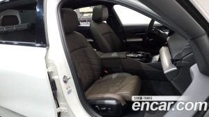 BMW 5-Series 520i Special Edition 2024 года из Южной Кореи