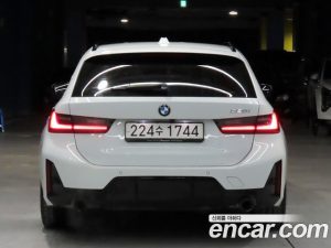 BMW 3-Series 320i Touring M Sport 2024 года из Южной Кореи