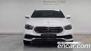 Mercedes-Benz E-Class E350 4MATIC Exclusive 2023 года из Южной Кореи