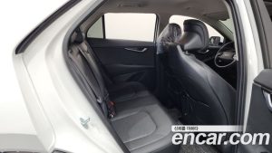 Kia Niro Signature 2025 года из Южной Кореи