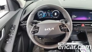 Kia Niro Signature 2025 года из Южной Кореи