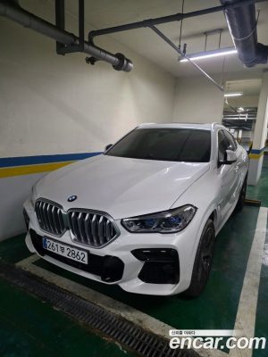 BMW X6 xDrive40i M Sport 2023 года из Южной Кореи