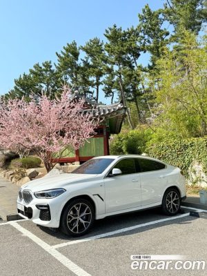 BMW X6 xDrive40i M Sport 2023 года из Южной Кореи