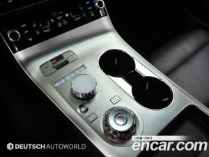 Genesis GV70 2.5T Бензин AWD 2025 года из Южной Кореи
