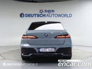 BMW 7-Series 740i sDrive M Sport 2023 года из Южной Кореи