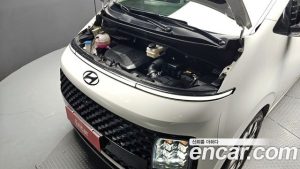 Hyundai Staria 4WD Lounge 9-Seater 2024 года из Южной Кореи