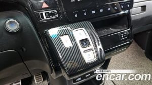 Hyundai Staria 4WD Lounge 9-Seater 2024 года из Южной Кореи