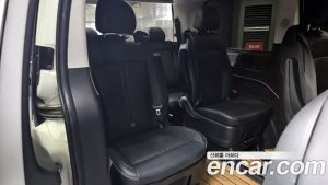 Hyundai Staria 4WD Lounge 9-Seater 2024 года из Южной Кореи