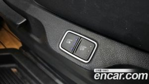 Hyundai Staria 4WD Lounge 9-Seater 2024 года из Южной Кореи