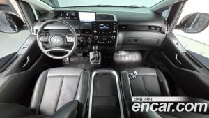 Hyundai Staria L3.5 Wagon 5 2025 года из Южной Кореи