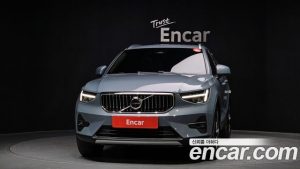 Volvo XC40 B4 ULTIMATE Bright 2023 года из Южной Кореи