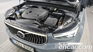 Volvo XC40 B4 ULTIMATE Bright 2023 года из Южной Кореи