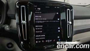 Volvo XC40 B4 ULTIMATE Bright 2023 года из Южной Кореи