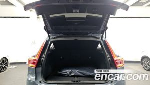 Volvo XC40 B4 ULTIMATE Bright 2023 года из Южной Кореи