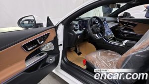 Mercedes-Benz CLE-Class CLE450 4MATIC Coupe 2025 года из Южной Кореи