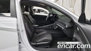 Hyundai AVANTE 1.6 2025 года из Южной Кореи