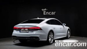 Audi A7 45 TDI 4WD Premium 2023 года из Южной Кореи