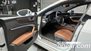 Audi A7 45 TDI 4WD Premium 2023 года из Южной Кореи