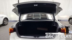 Kia K5 Signature 2025 года из Южной Кореи