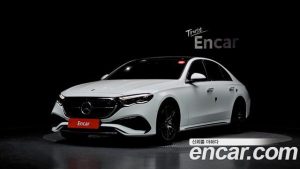 Mercedes-Benz E-Class E300 4MATIC AMG Line 2025 года из Южной Кореи