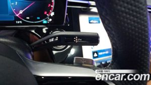 Mercedes-Benz E-Class E300 4MATIC AMG Line 2025 года из Южной Кореи
