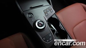 Kia Sportage HEV 1.6 2WD 2025 года из Южной Кореи