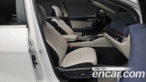 Kia Sportage Бензин 1.6 Turbo 2WD 2025 года из Южной Кореи