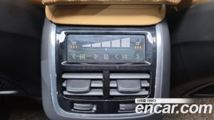 Volvo V60 B5 PRO AWD 2022 года из Южной Кореи