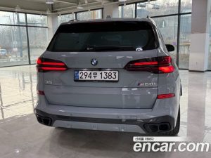 BMW X5 M60i 2024 года из Южной Кореи