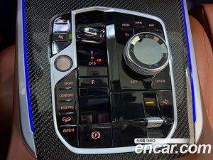 BMW X5 M60i 2024 года из Южной Кореи