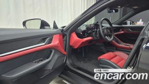Porsche Taycan 4 CROSS TURISMO 2025 года из Южной Кореи