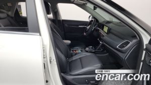 Kia Seltos Бензин 1.6 Turbo 2WD 2025 года из Южной Кореи