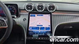 Mercedes-Benz C-Class C200 Avantgarde 2025 года из Южной Кореи