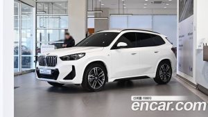 BMW iX1 xDrive 30 M Sport 2024 года из Южной Кореи