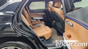 Genesis GV70 2.5T Бензин AWD 2025 года из Южной Кореи