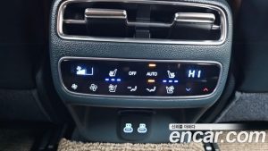 Genesis GV70 2.5T Бензин AWD 2025 года из Южной Кореи
