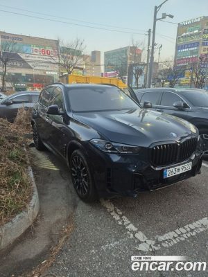 BMW X5 xDrive 40i M Sport 2025 года из Южной Кореи