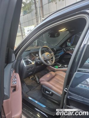 BMW X5 xDrive 40i M Sport 2025 года из Южной Кореи
