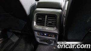 Volkswagen Tiguan 2.0 TSI Prestige 2023 года из Южной Кореи