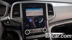 Renault-KoreaSamsung SM6 1.3 TCe FEEL 2023 года из Южной Кореи