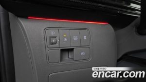 Hyundai Staria HEV 1.6 Lounge 7-Seater 2025 года из Южной Кореи