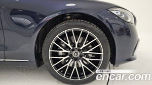 Mercedes-Benz S-Class S450L 4MATIC 2024 года из Южной Кореи