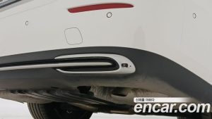 Mercedes-Benz E-Class E350e 4MATIC 2025 года из Южной Кореи