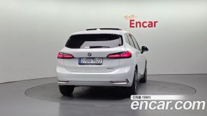 BMW 2-Series 220i Luxury 2025 года из Южной Кореи